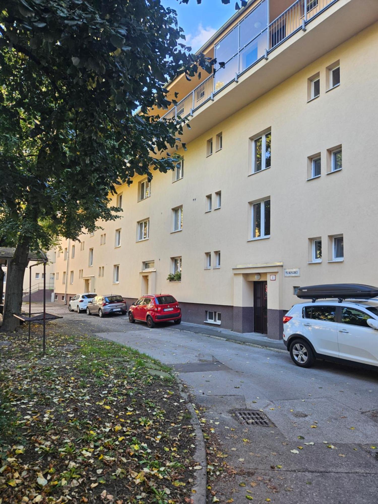 Luxusny Apartman Pri Nemocnici Košice Buitenkant foto